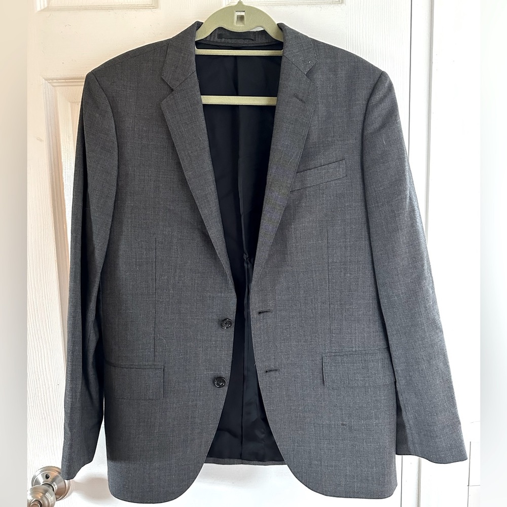 J.Crew ludlow suit (slim) in grey. Worn once - excellent condition.